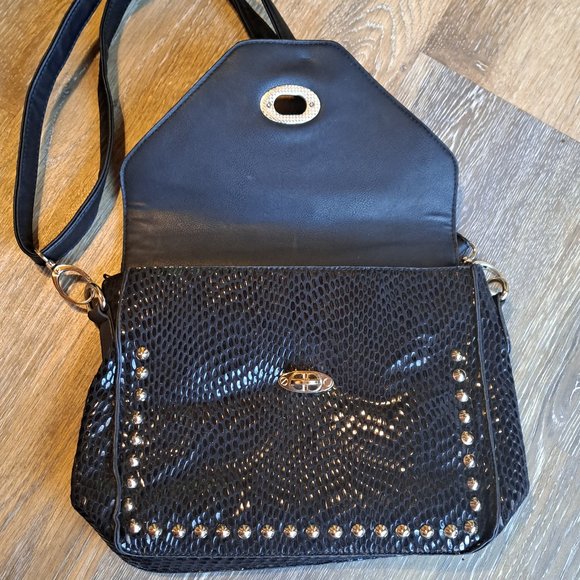 Shoulder Bag - Picture 5 of 7